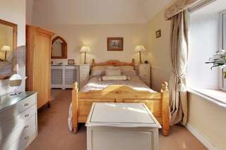 Отели типа «постель и завтрак» Robin Hill House B&B Ков Двухместный номер с 1 кроватью с видом на море-4